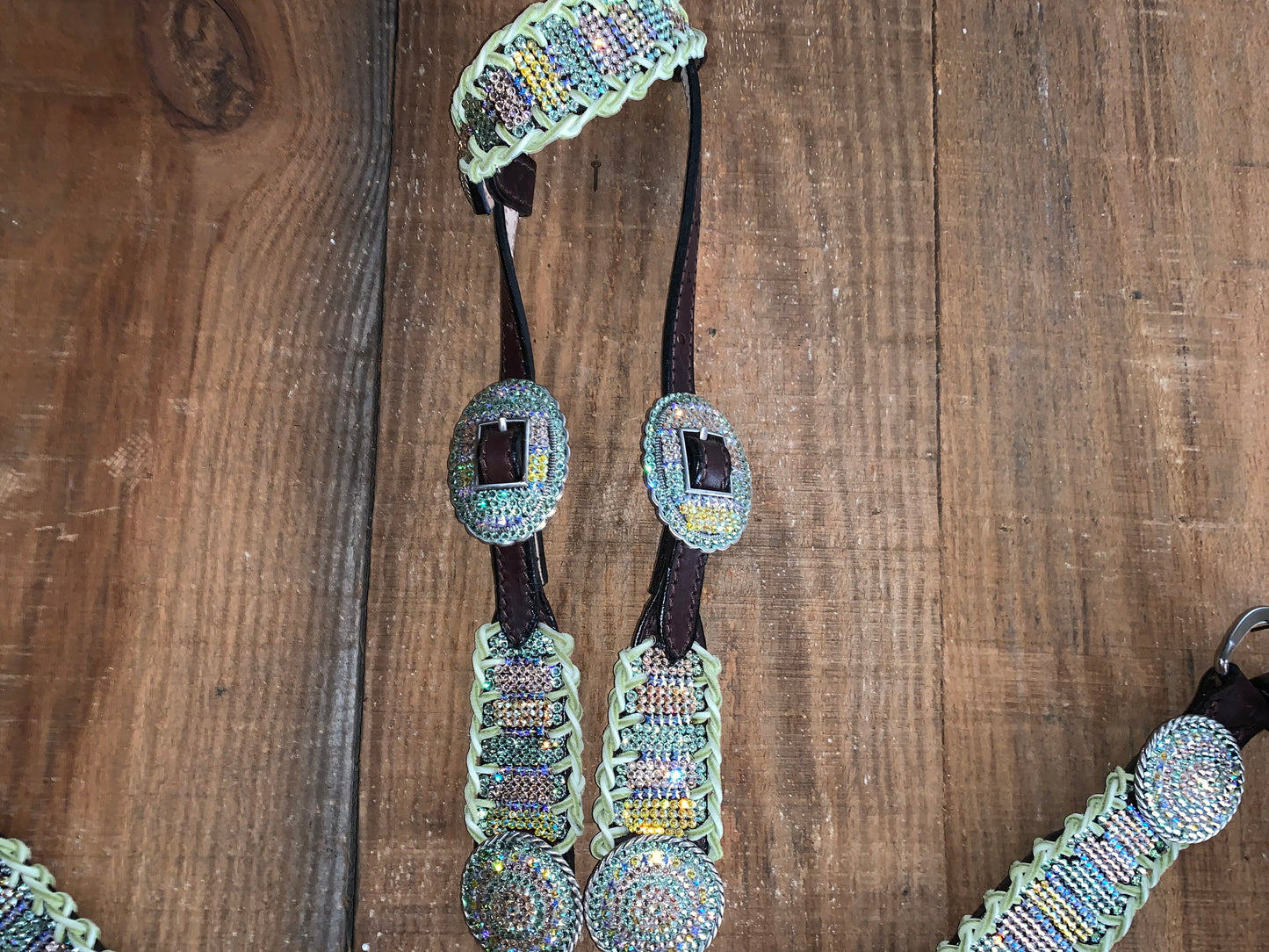 Whipstitched Lime Superstar ✨