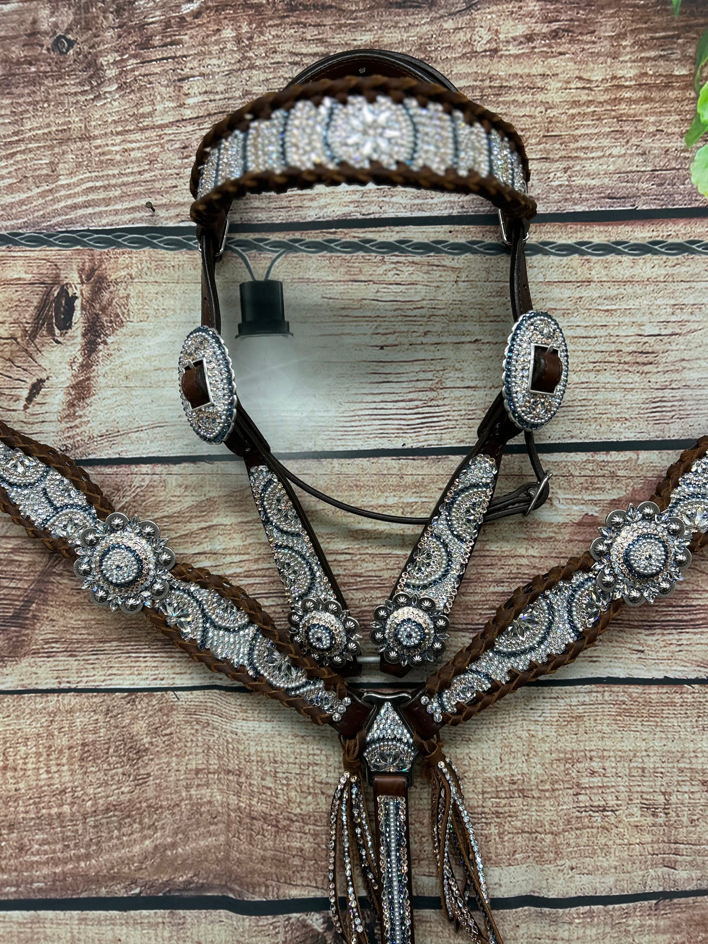 The Blue Jeans Baby scalloped set